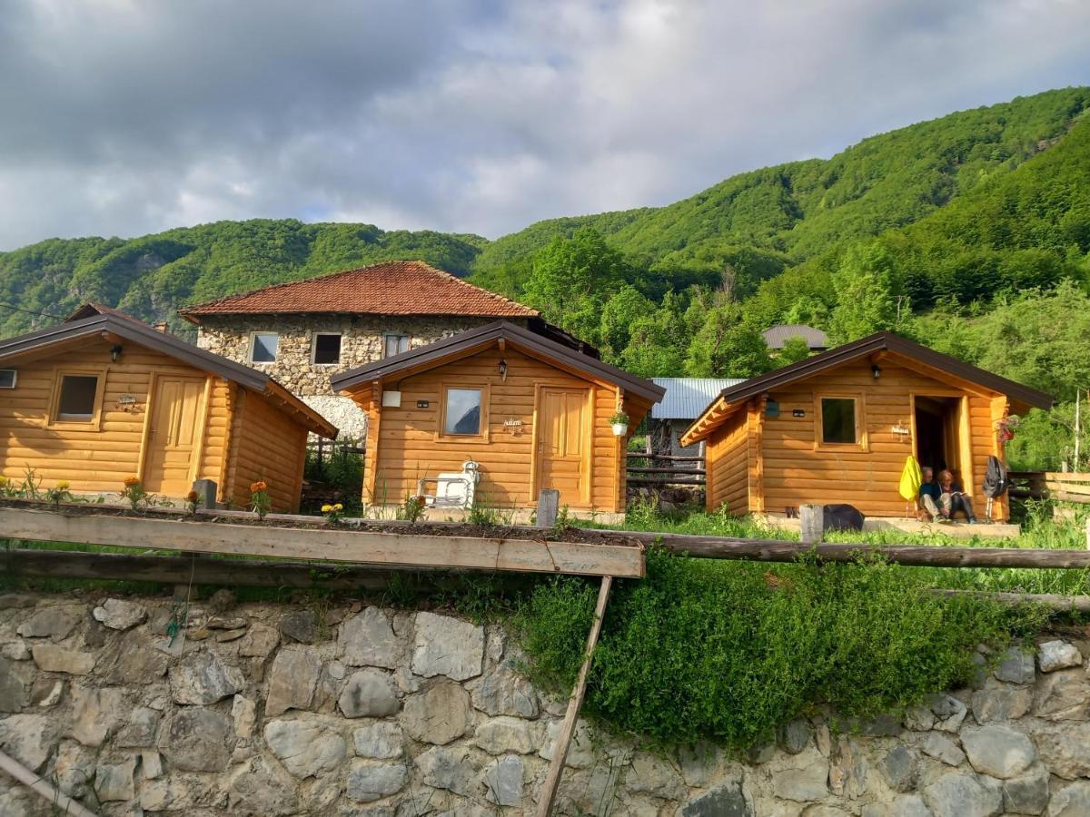 Dedushi Guesthouse &Wood Cabins-Camping Place Gusinje Εξωτερικό φωτογραφία
