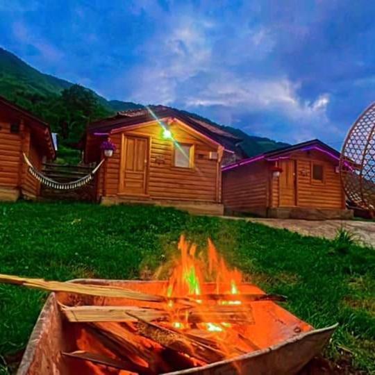 Dedushi Guesthouse &Wood Cabins-Camping Place Gusinje Εξωτερικό φωτογραφία